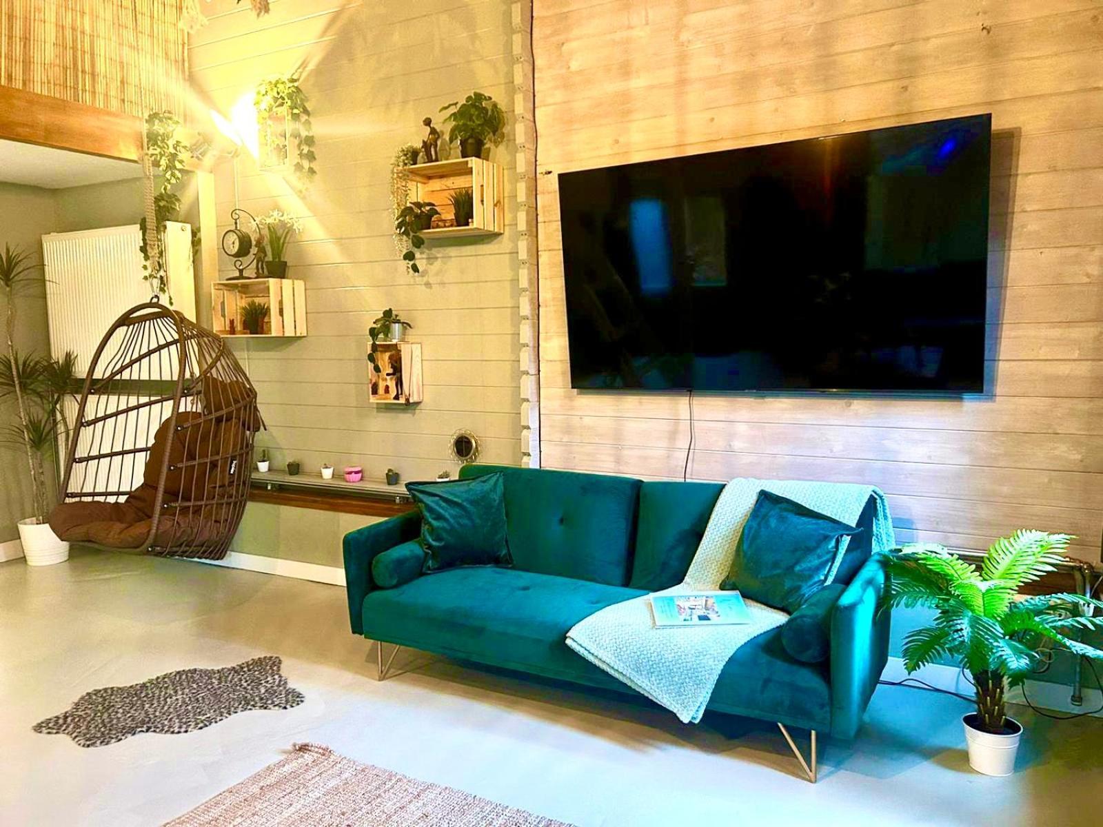 Jungle Style Lodge With Jacuzzi ,Sauna And Garden Near Amsterdam Vijfhuizen Exteriör bild
